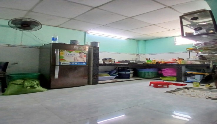 Bán Nhà: Hot!! Nhà Mặt Tiền Huỳnh Thị Hai 72 m2, chỉ 6,3  tỷ, Sát bên UBND Phường, KDC Sầm Uất